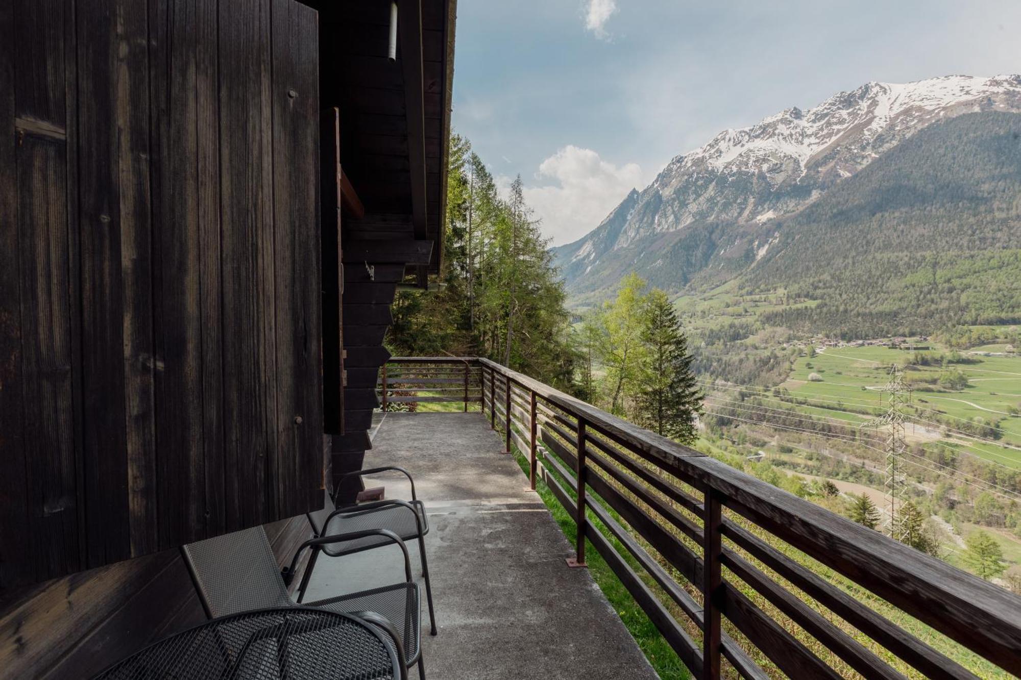 Charmant Chalet Dans La Montagne Proche De Verbier Sembrancher Exterior photo